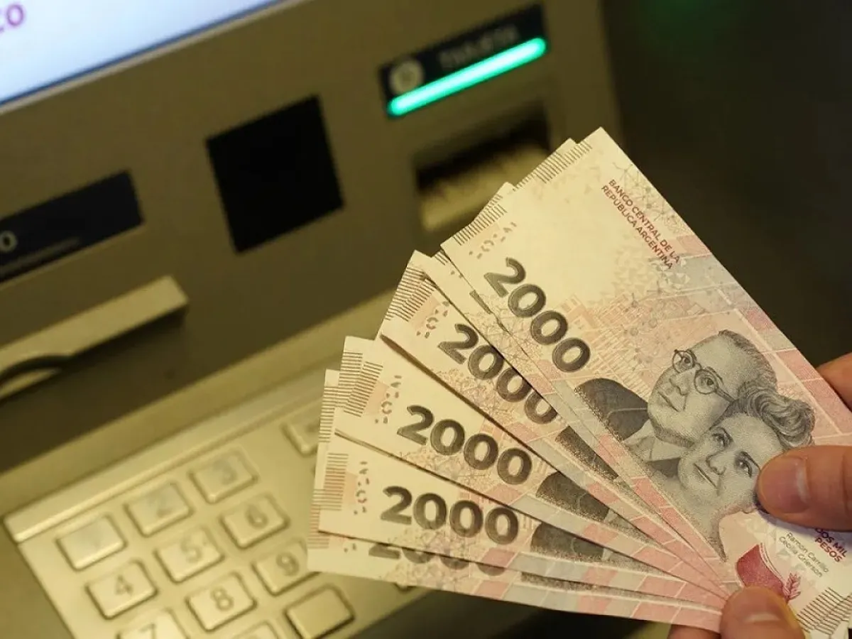 44622-este-viernes-cobraran-el-bono-de-100000-los-empleados-de-la-administracion-publica-provincial