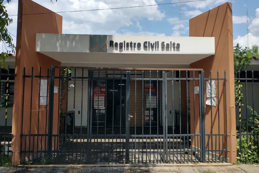 80184-continua-la-atencion-en-las-oficinas-del-registro-civil