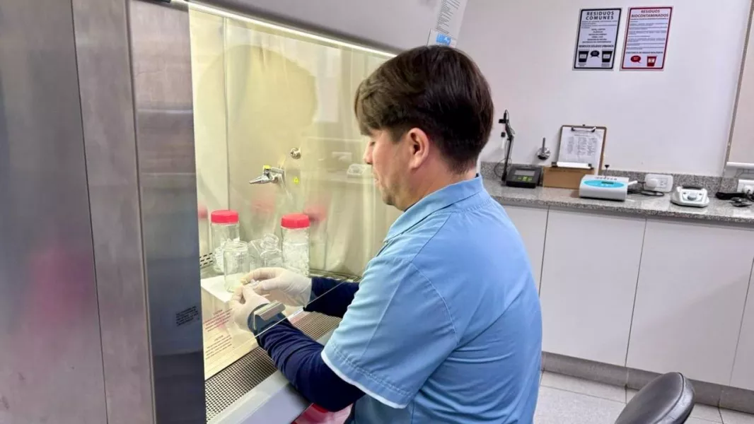 19040-el-hospital-arturo-oniativia-colabora-con-otras-instituciones-en-investigaciones-cientificas-20250821125451