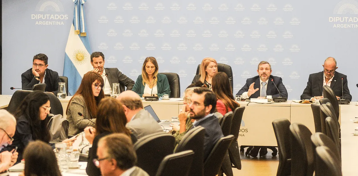 RJTiOlBbO_1256x620__1