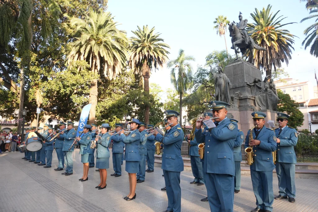 13carrusel-bandas-1024x683