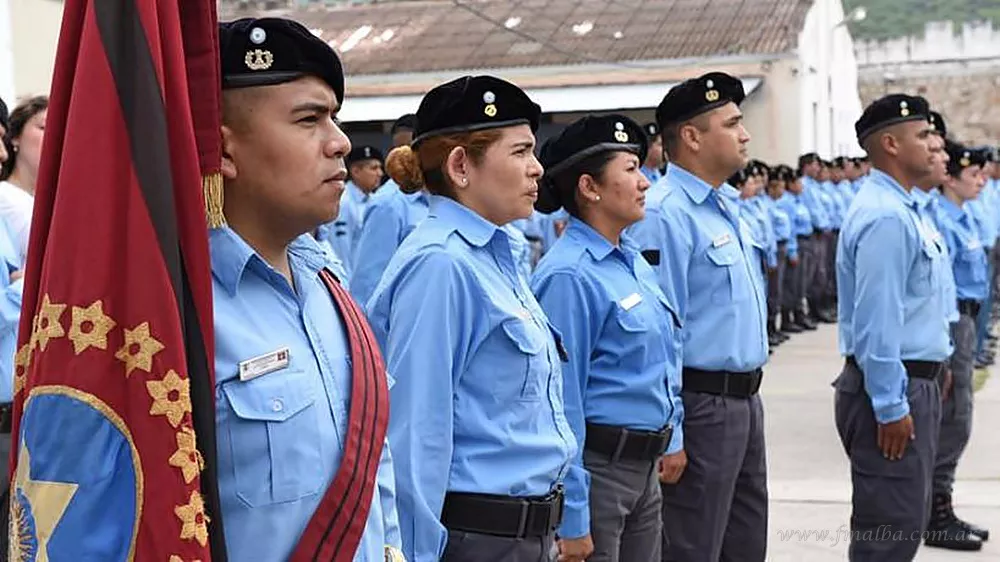 penitenciario21_ingreso_agentes2