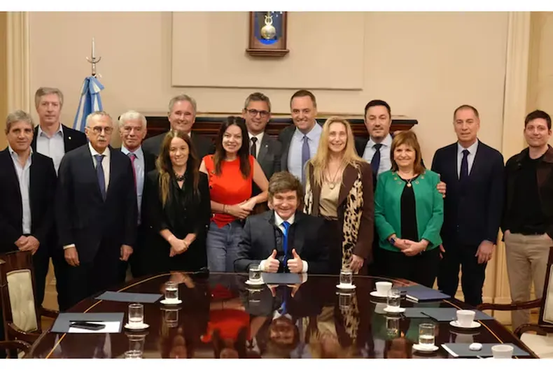 mesa-politica