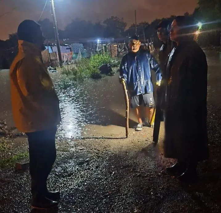 asistencia-evacuados-1