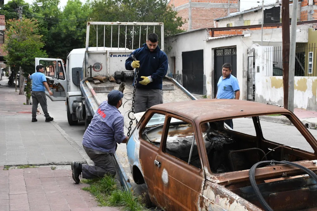 levantamiento-de-auto-3-1024x683