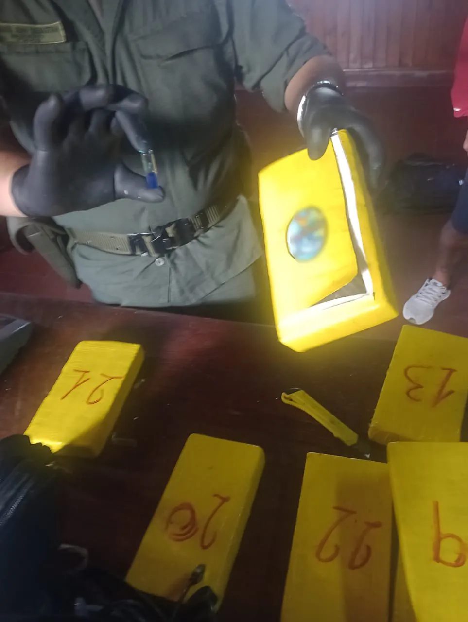 SALTA-DOS PROCEDIMIENTOS-DETENIDOS-COCAINA (5)