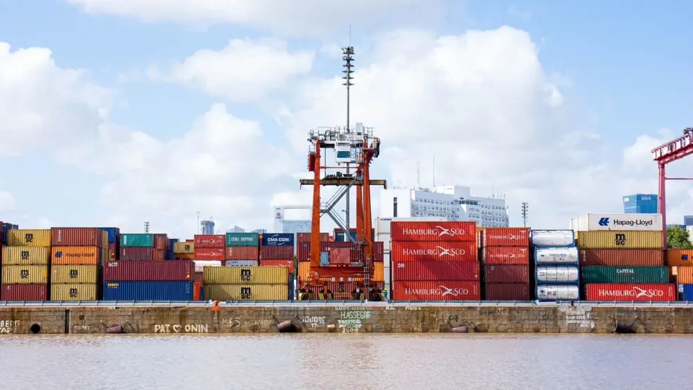 puerto-buenos-aires-contenedores-4