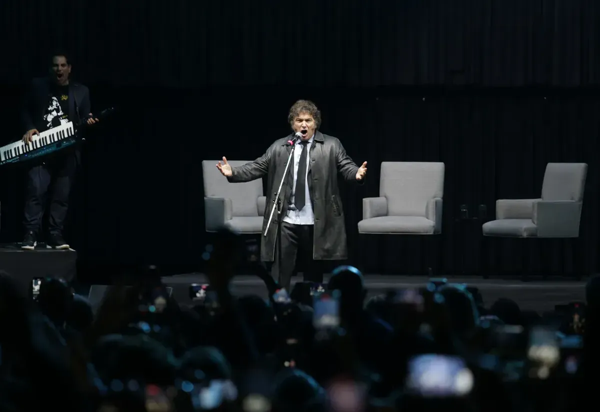 javier-milei-luna-parkjpgwebp