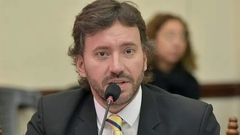 multimedia.normal.b7e05b1ba1b3262d.4d617274c3ad6e2044656c2046726172695f6e6f726d616c2e6a7067