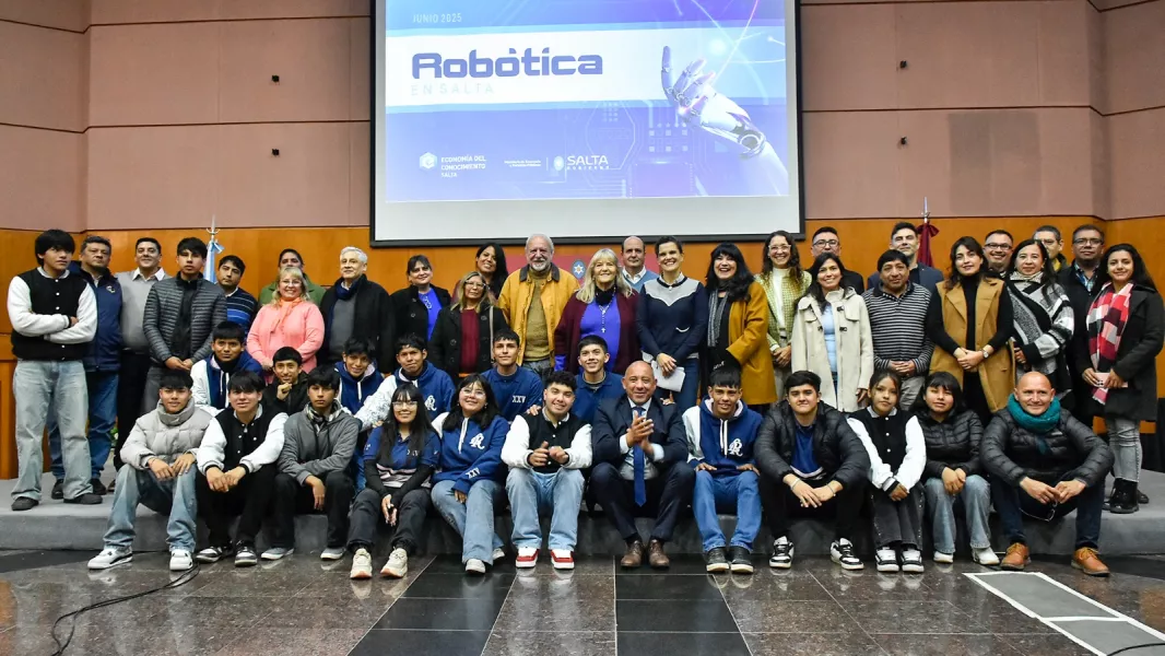 102027-escuelas-saltenias-se-suman-a-la-copa-robotica-argentina-2025