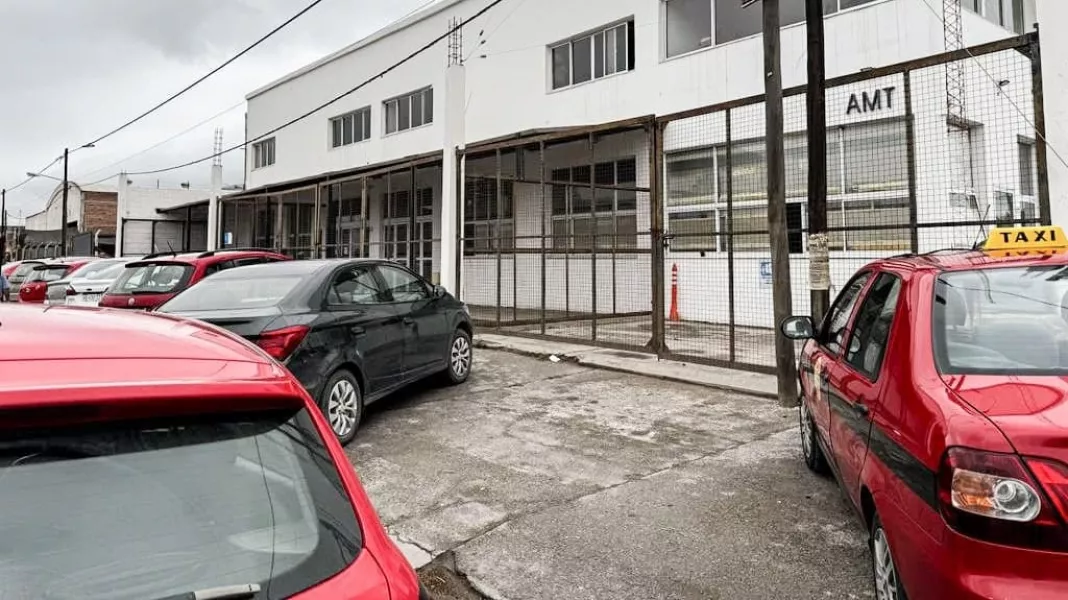 103888-la-amt-otorgo-una-prorroga-para-los-modelos-vencidos-de-taxis-y-remises