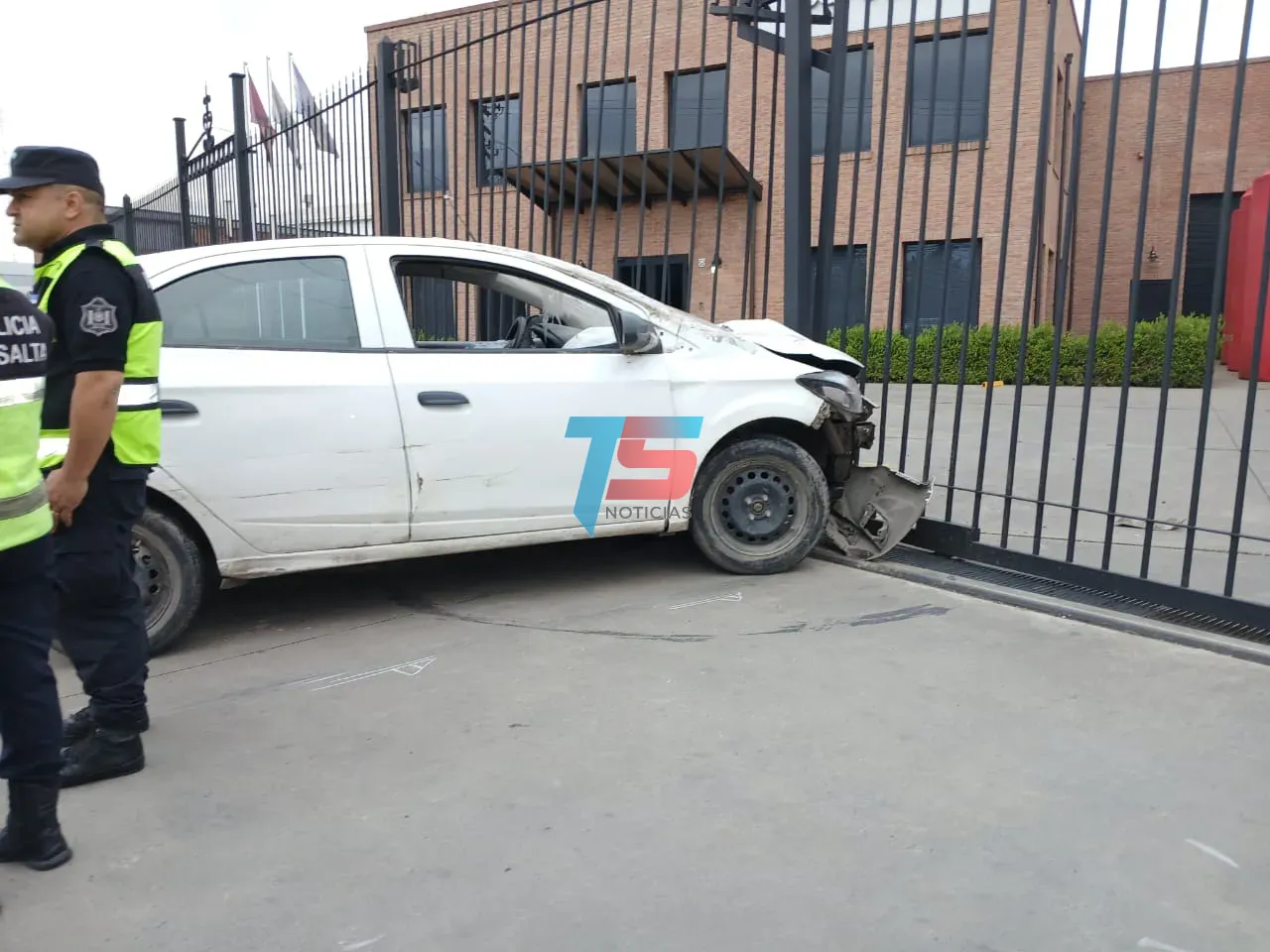 WhatsApp Image 2024-10-18 at 07.49.36 (1)