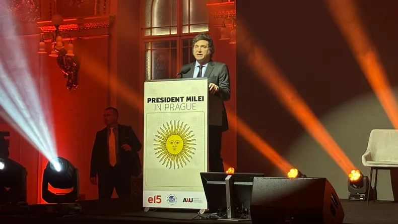 javier-milei-praga-premio-instituto-liberal-24-junio-2024