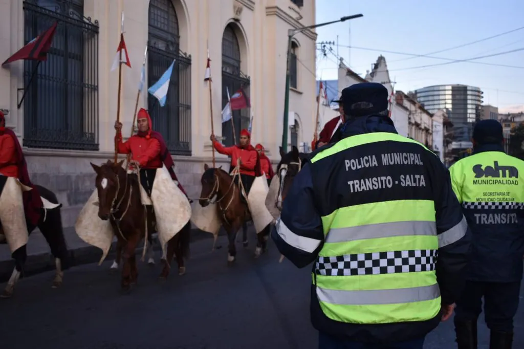 policia-de-transito-operativo-guemes-2-1024x682