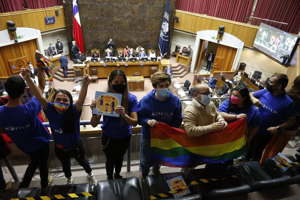 chile aprobó matrimonio