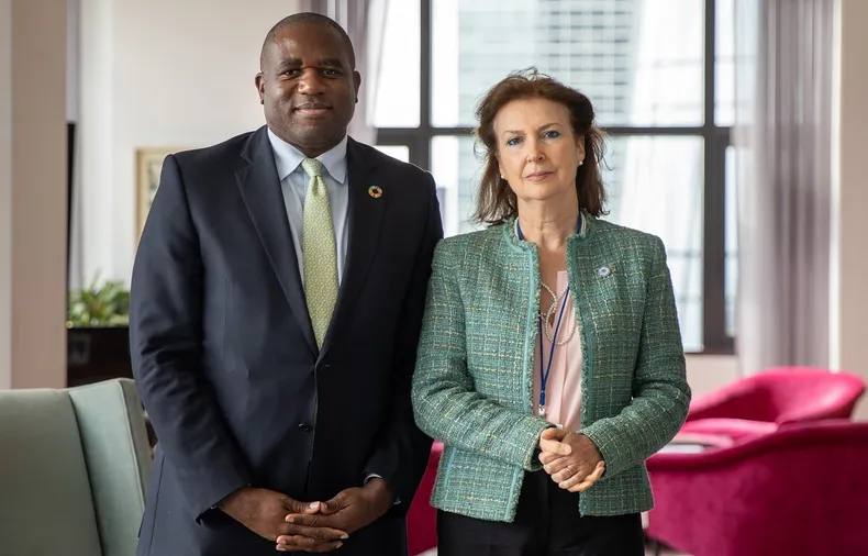 david-lammy-y-diana-mondino