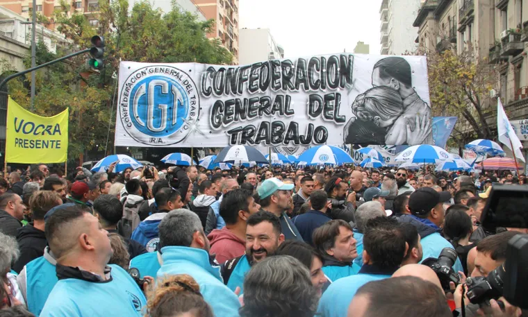 crecen-las-denuncias-sindicatos-extorsiones-y-amenazas-el-ultimo-paro-general-foto-x-cgtoficialok