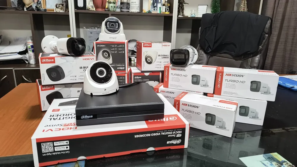 camaras-de-seguridad-en-el-mercado-2-2048x1152