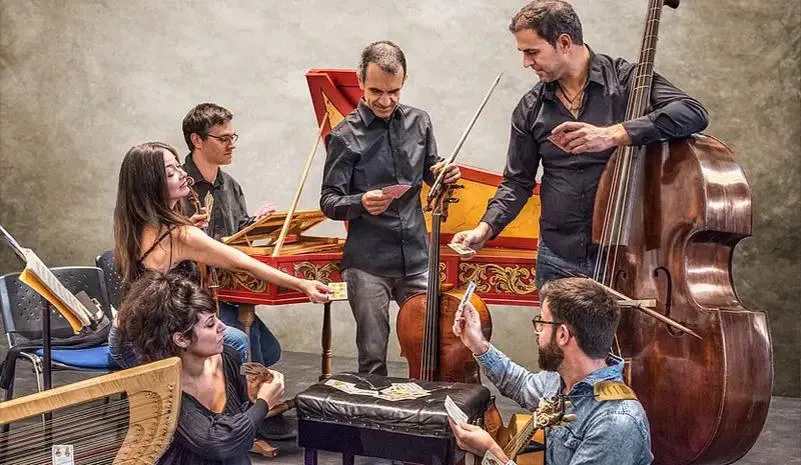 foto-ilustrativa-clinica-instrumentos