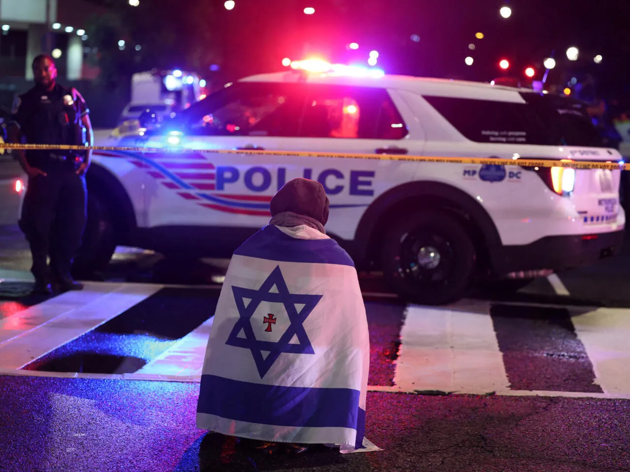 2025-05-22T035517Z_1390549516_RC2RMEACO4CD_RTRMADP_3_WASHINGTON-SHOOTING-ISRAEL