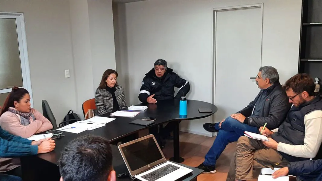 96438-mesa-multidisciplinaria-por-la-gestion-de-riesgos-ante-eventos-adversos-en-capital