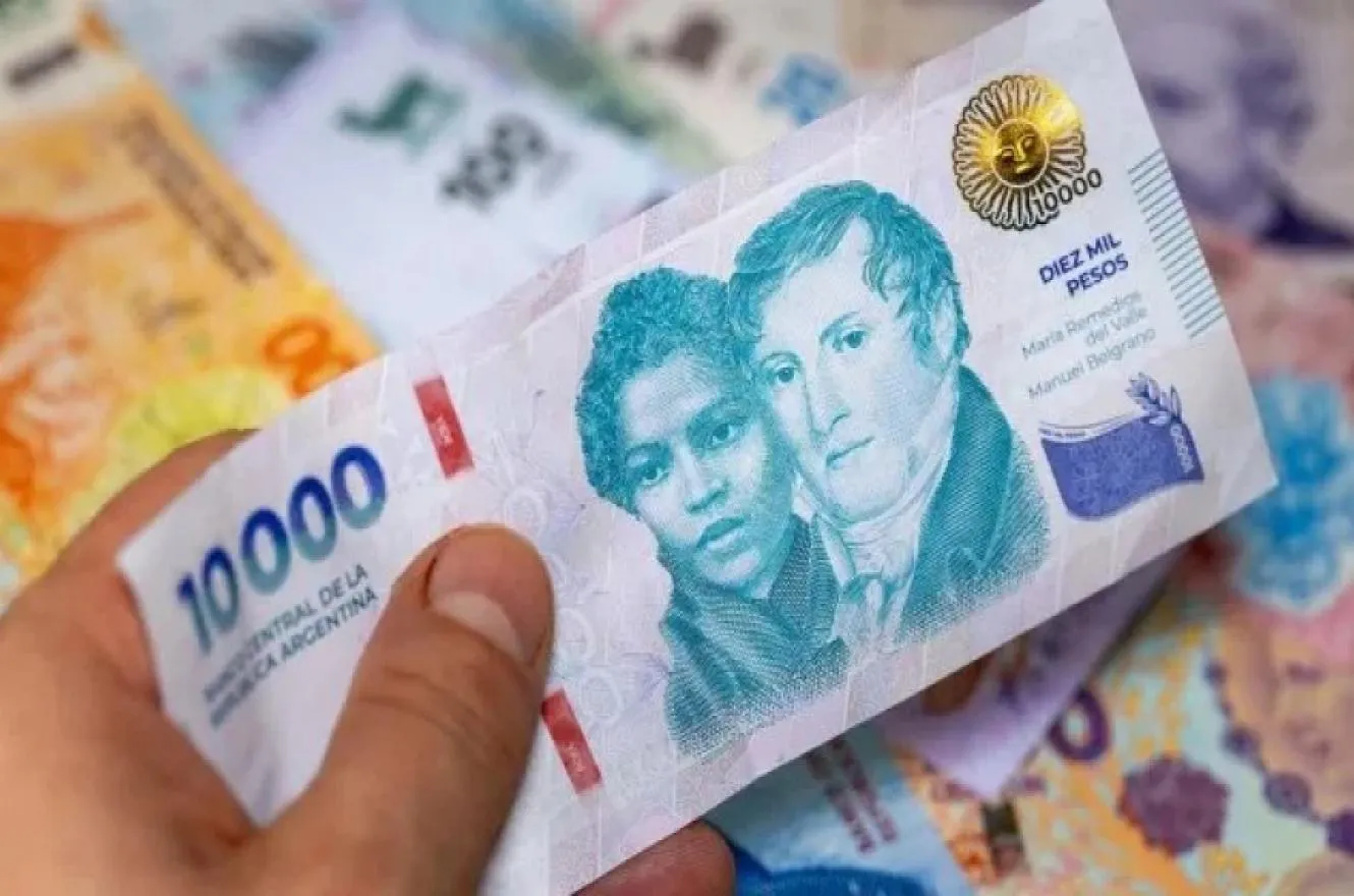 20250430112359_salario-minimo-2025