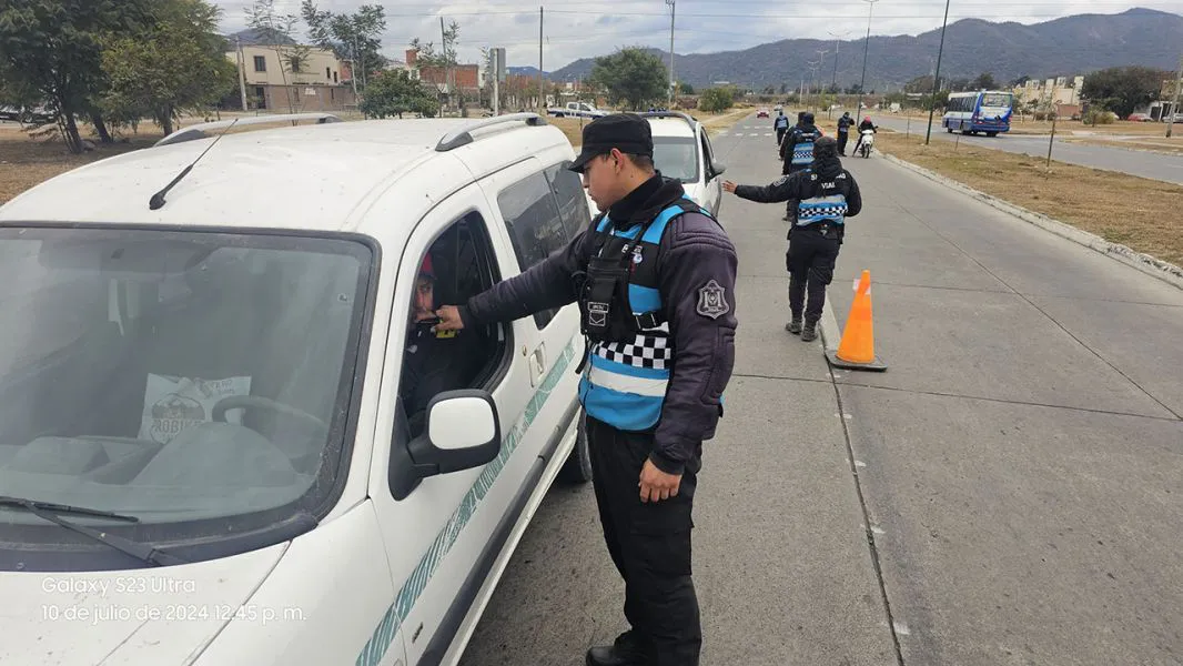 12942-seguridad-vial-brinda-recomendaciones-para-una-circulacion-segura-en-la-provincia