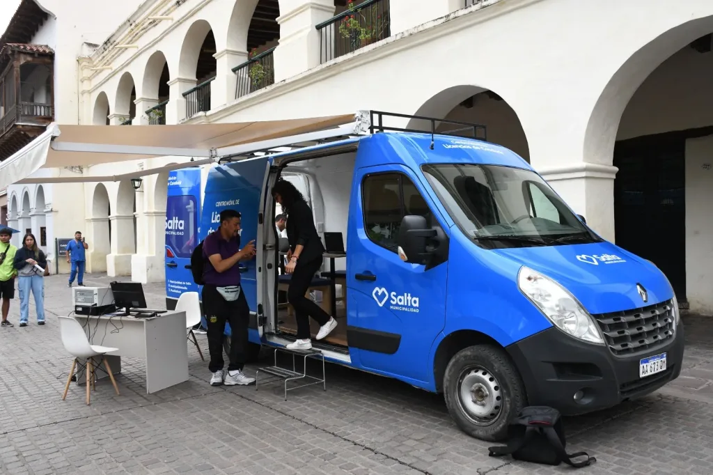 movil-licencias-ok-1024x682