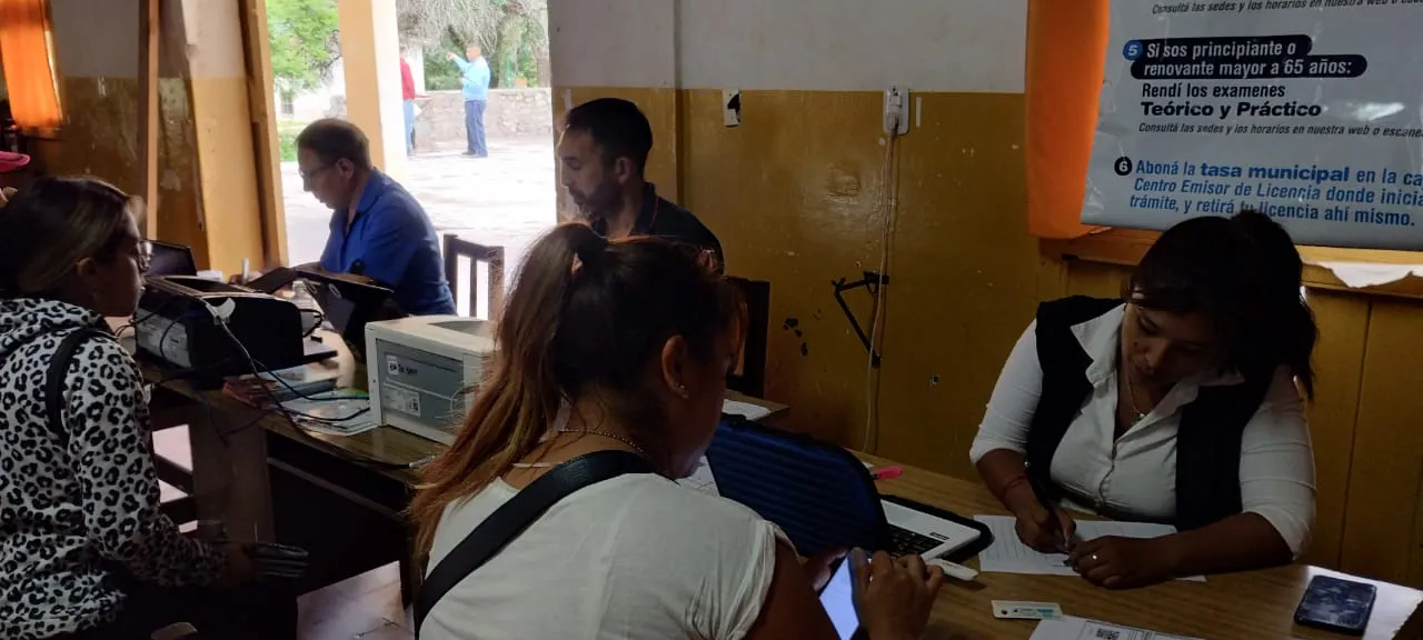 oficina-movil-licencias-ciudad-del-milagro-6